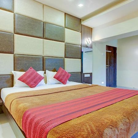K D Residency Hotel กาลยัน ภายนอก รูปภาพ